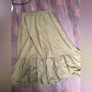 dip Olive Ruffle-Hem Maxi Skirt